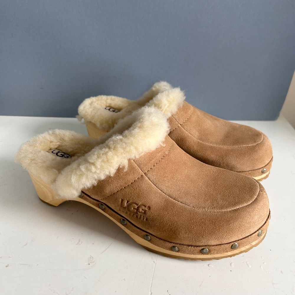 UGG Australia Shearling Clogs women's 8 Abbie Tan Chestnut Suede Wooden Mules